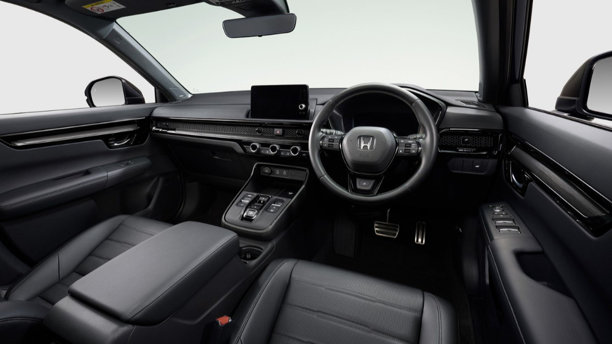 Кроссовер Honda CR-V добрался до Японии с большим опозданием