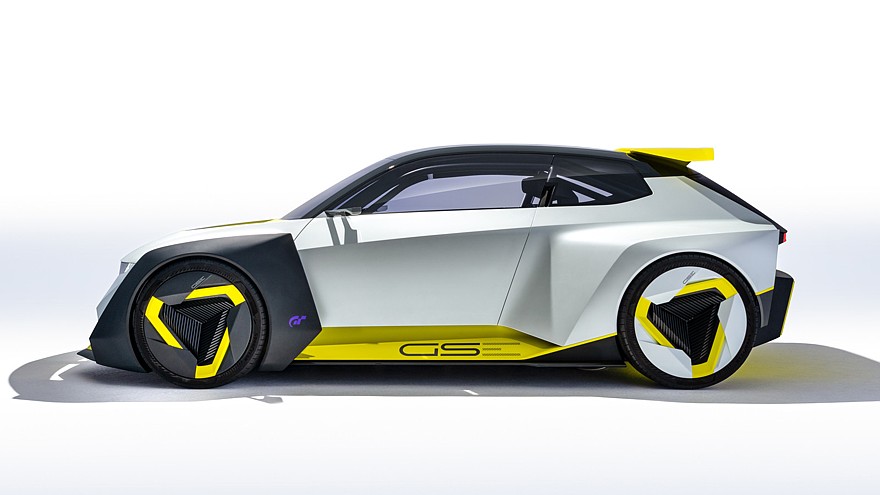 Opel не торопится отказываться от «электричек»: к дебюту готовится хот-хэтч Corsa GSE