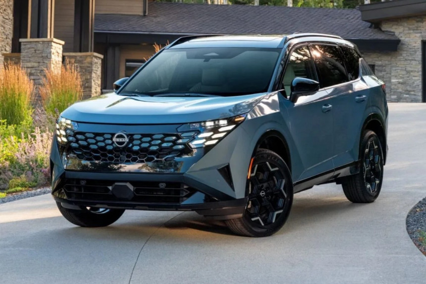 Новый Nissan Rogue дебютировал с гибридной установкой e-Power Новый Nissan Rogue дебютировал с гибридной установкой e-Power