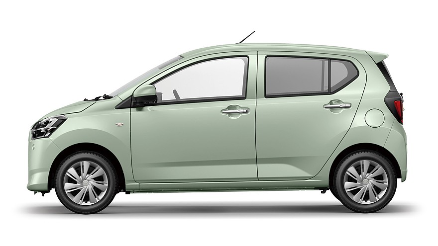 Кей-кары Daihatsu Mira e:S и Toyota Pixis Epoch получили несколько обновок