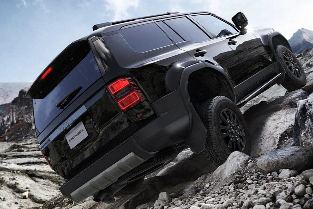 Toyota Land Cruiser 250 (Prado) обновили в Японии