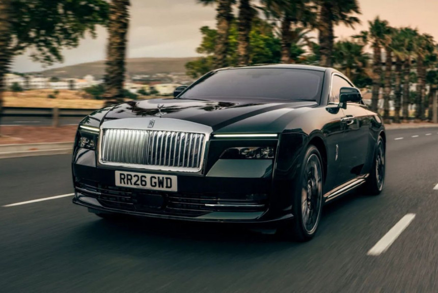 Rolls-Royce Spectre Series II: быстрее, дальнобойнее, сильнее Rolls-Royce Spectre Series II: быстрее, дальнобойнее, сильнее