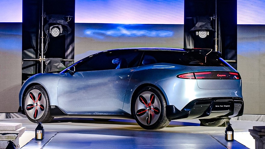 Шутинг-брейк Lepas Aura: кошачья грация, которой позавидуют Jaguar и Aston Martin