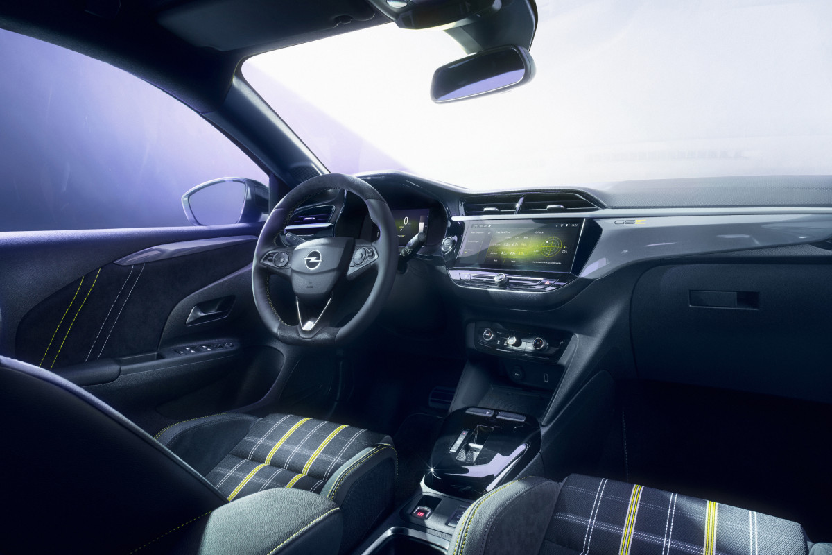 Хэтчбек Opel Corsa получил спортверсию на батарейках