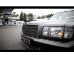 Иностранный автомобиль Mercedes-Bens 27