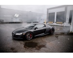Классный тюнингованный автомобиль Audi R8 32