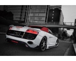 Очень быстрый автомобиль Audi R8 V10 7