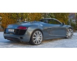 Очень быстрый автомобиль Audi R8 V10 6