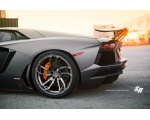Спортивный и классный автомобиль Lamborghini 13