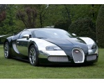 Необычный и красивый дизайн автомобиля Bugatti Veyron 136