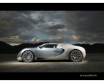 Дорогой автомобиль Bugatti Veyron 70