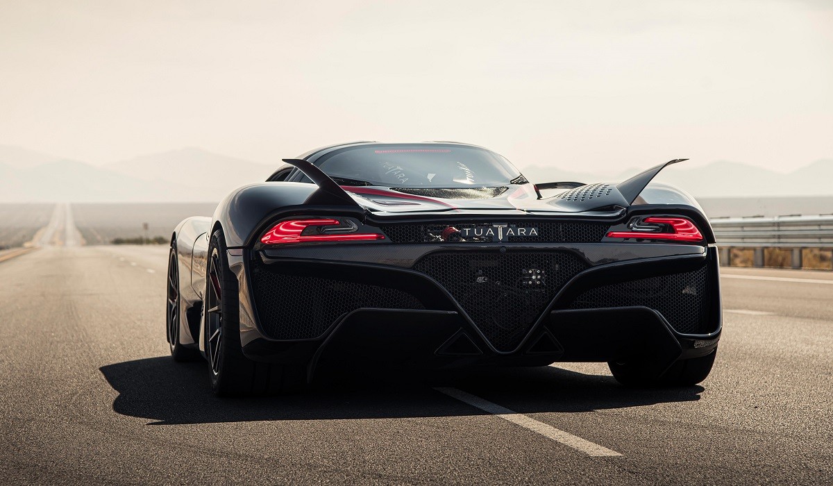 Гиперкар SSC Tuatara установил новый рекорд скорости среди серийных машин
