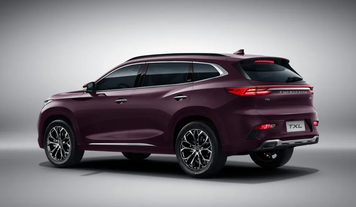 Двигатель и оснащение Cheryexeed TXL для России