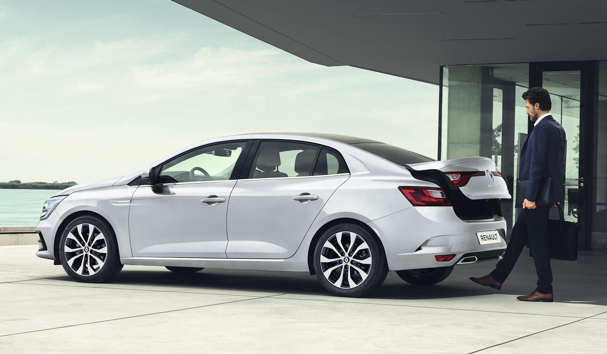Обновленный Renault Megane: теперь и седан Обновленный Renault Megane: теперь и седан