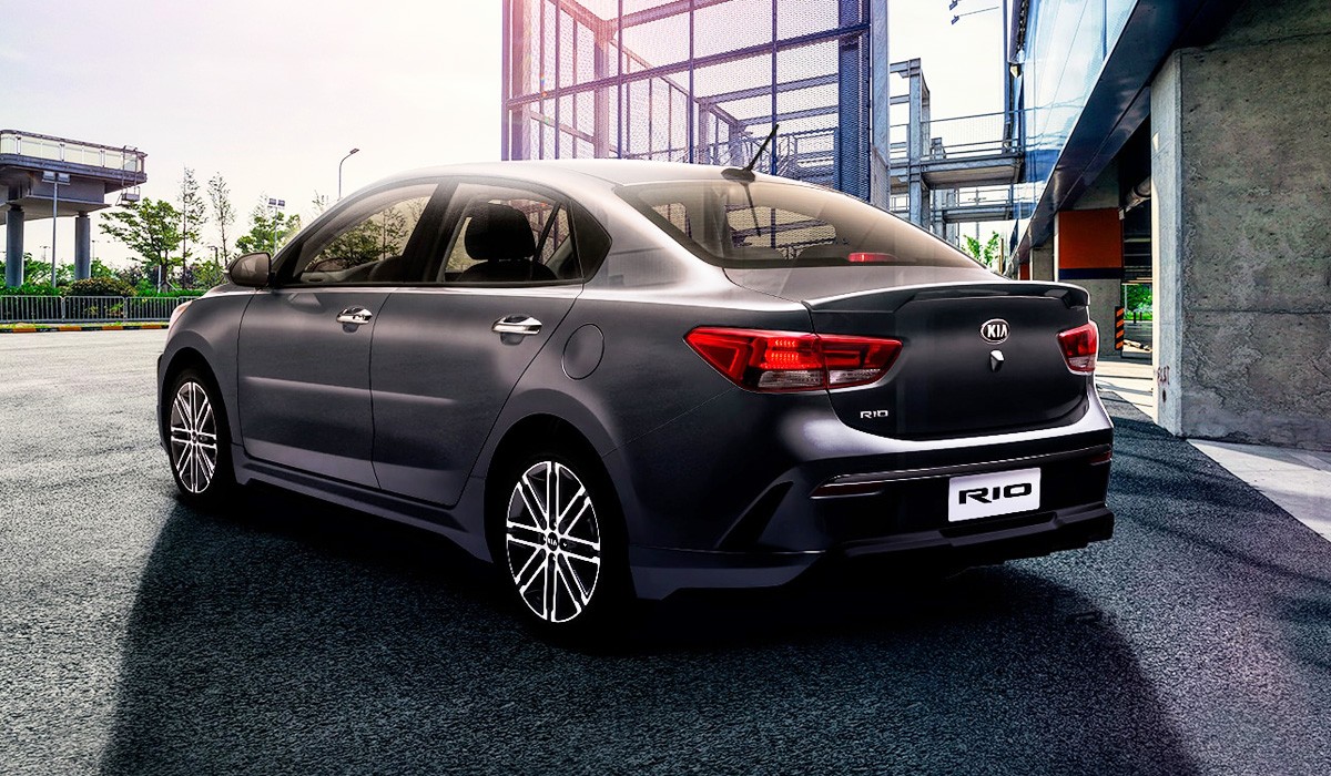 Kia Rio для Америки: рестайлинг и спорт-пакет