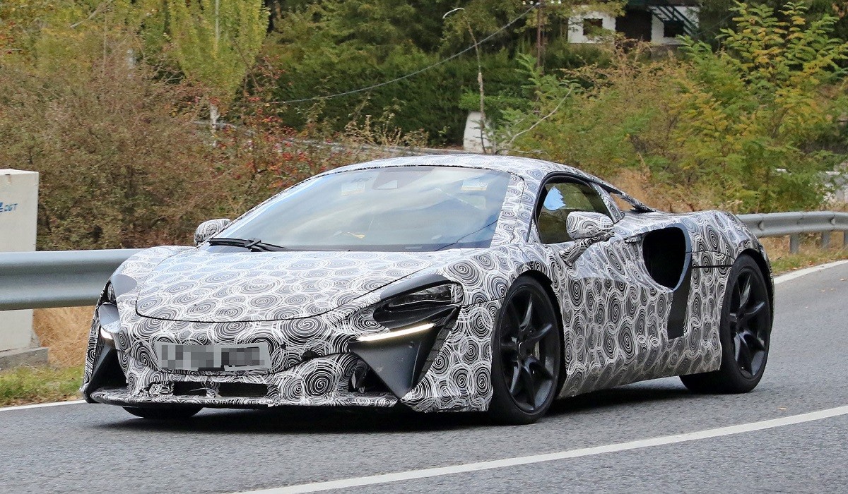 Гибридный суперкар McLaren серии HPH: новые подробности Гибридный суперкар McLaren серии HPH: новые подробности