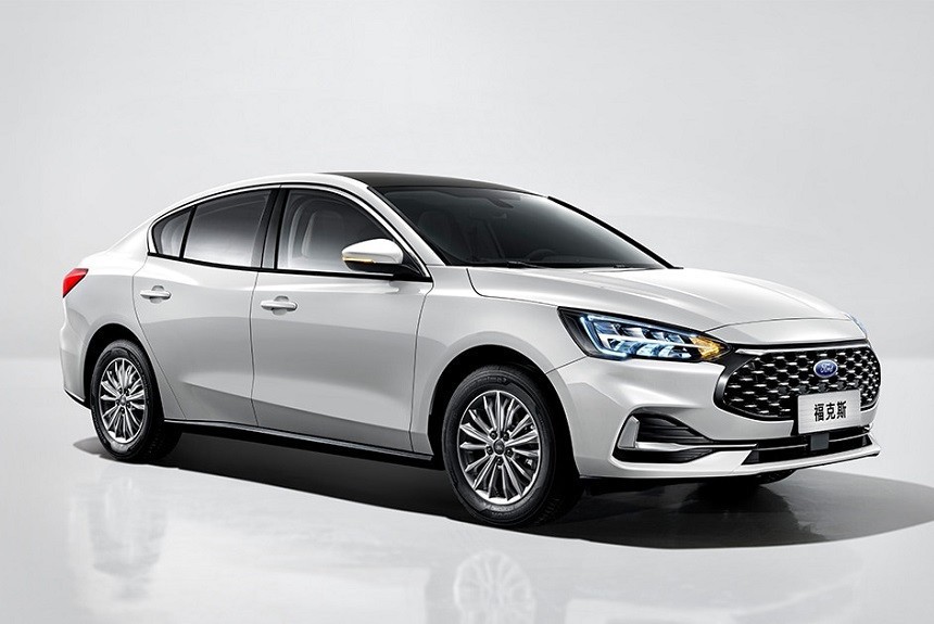 Обновленный Ford Focus: седан, хэтчбек и универсал