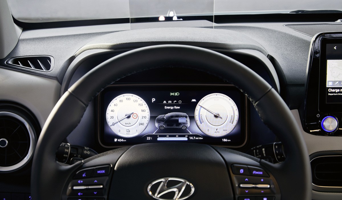 Кроссовер Hyundai Kona Electric обновлен отдельно от версий с ДВС Кроссовер Hyundai Kona Electric обновлен отдельно от версий с ДВС
