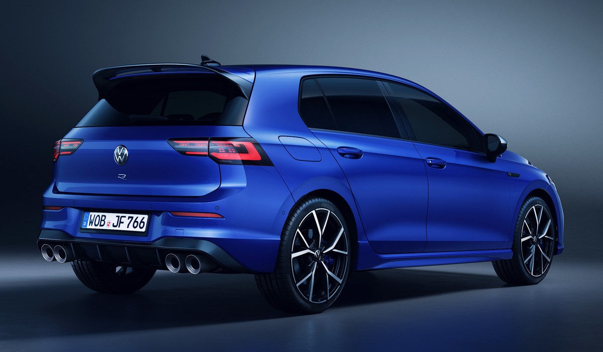 Представлен новый Volkswagen Golf R с дрифт-режимом Представлен новый Volkswagen Golf R с дрифт-режимом
