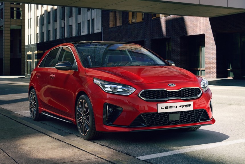 Обновлена гамма двигателей семейства Kia Ceed Обновлена гамма двигателей семейства Kia Ceed