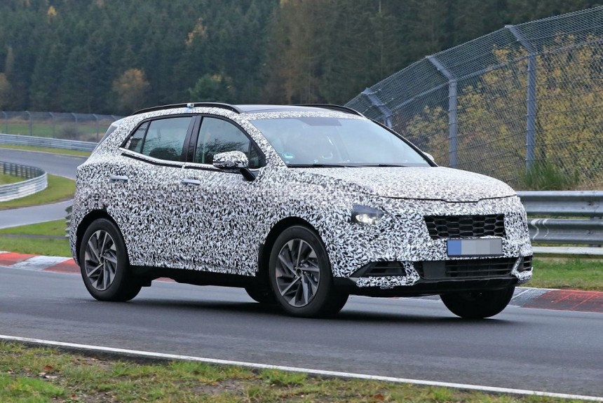 Kia Sportage следующего поколения замечен на Нюрбургринге Kia Sportage следующего поколения замечен на Нюрбургринге