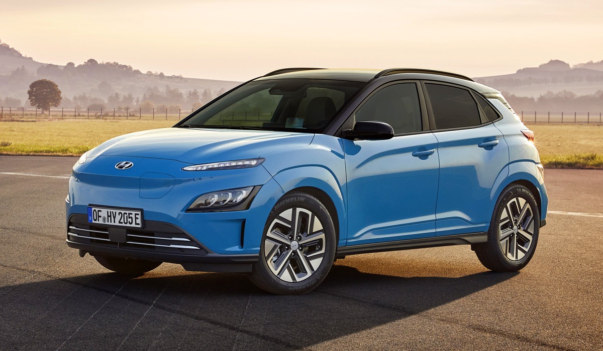 Кроссовер Hyundai Kona Electric обновлен отдельно от версий с ДВС Кроссовер Hyundai Kona Electric обновлен отдельно от версий с ДВС