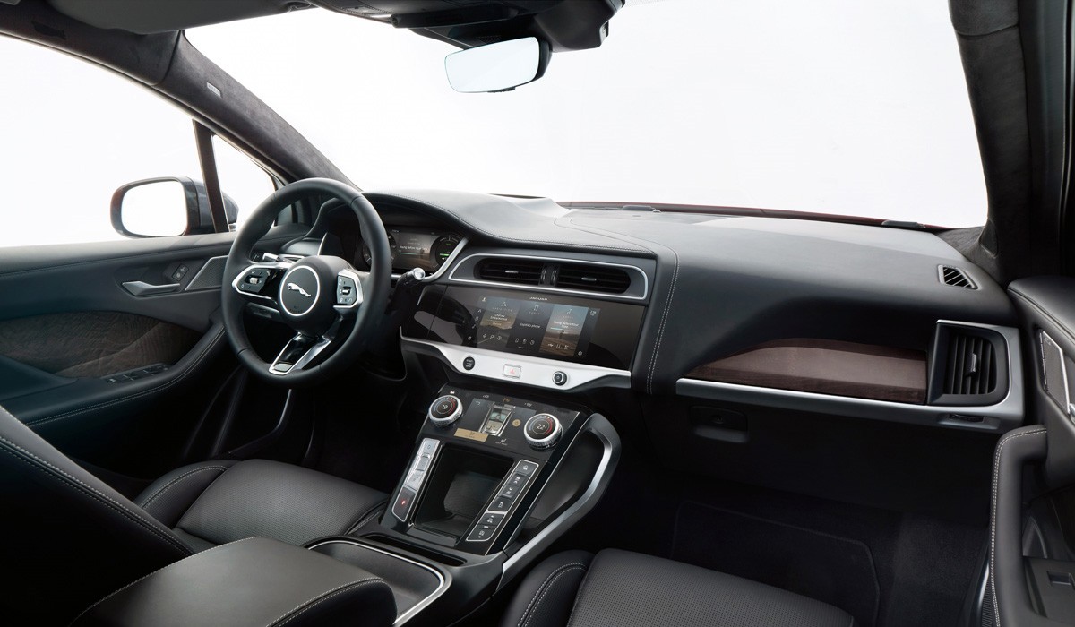 Модернизированный Jaguar I-Pace: цены в России Модернизированный Jaguar I-Pace: цены в России