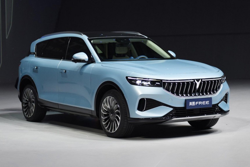 Новый кроссовер Voyah Free: электромобиль или гибрид Новый кроссовер Voyah Free: электромобиль или гибрид