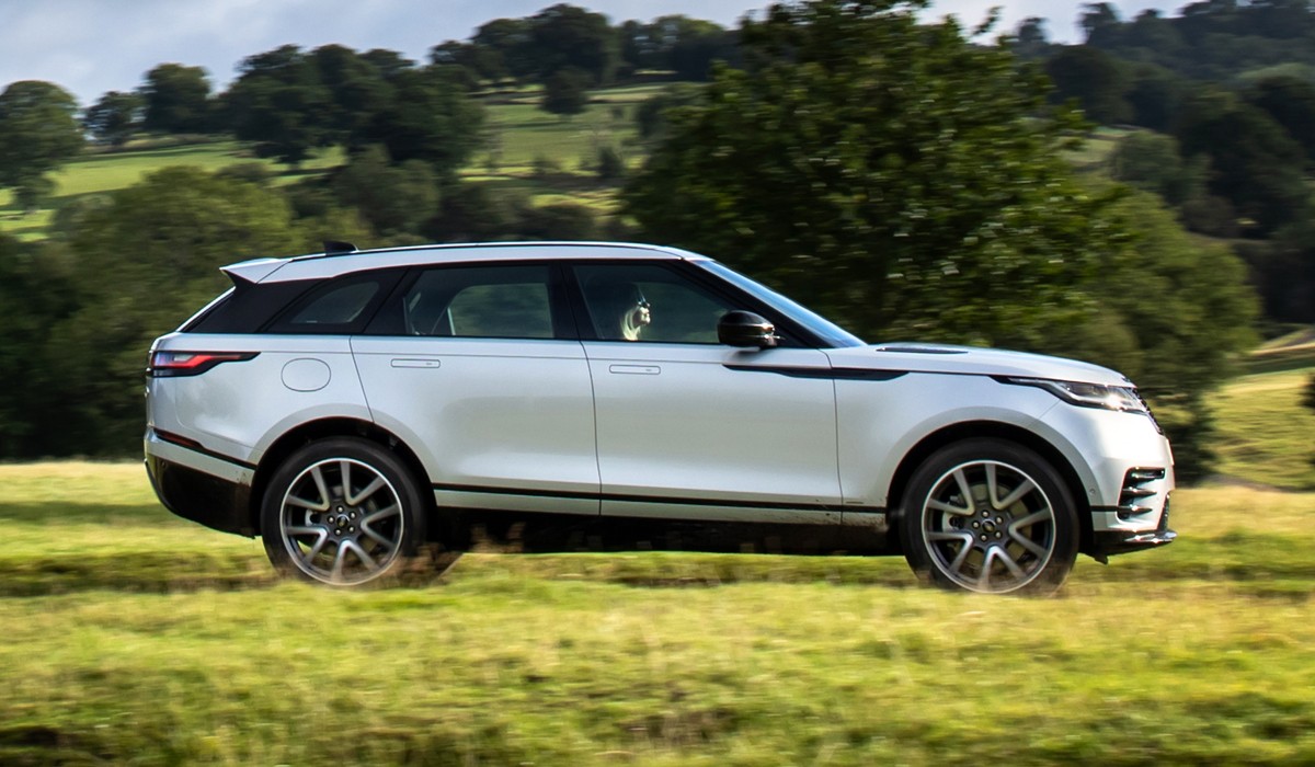 Обновленный Range Rover Velar: цены в России Обновленный Range Rover Velar: цены в России