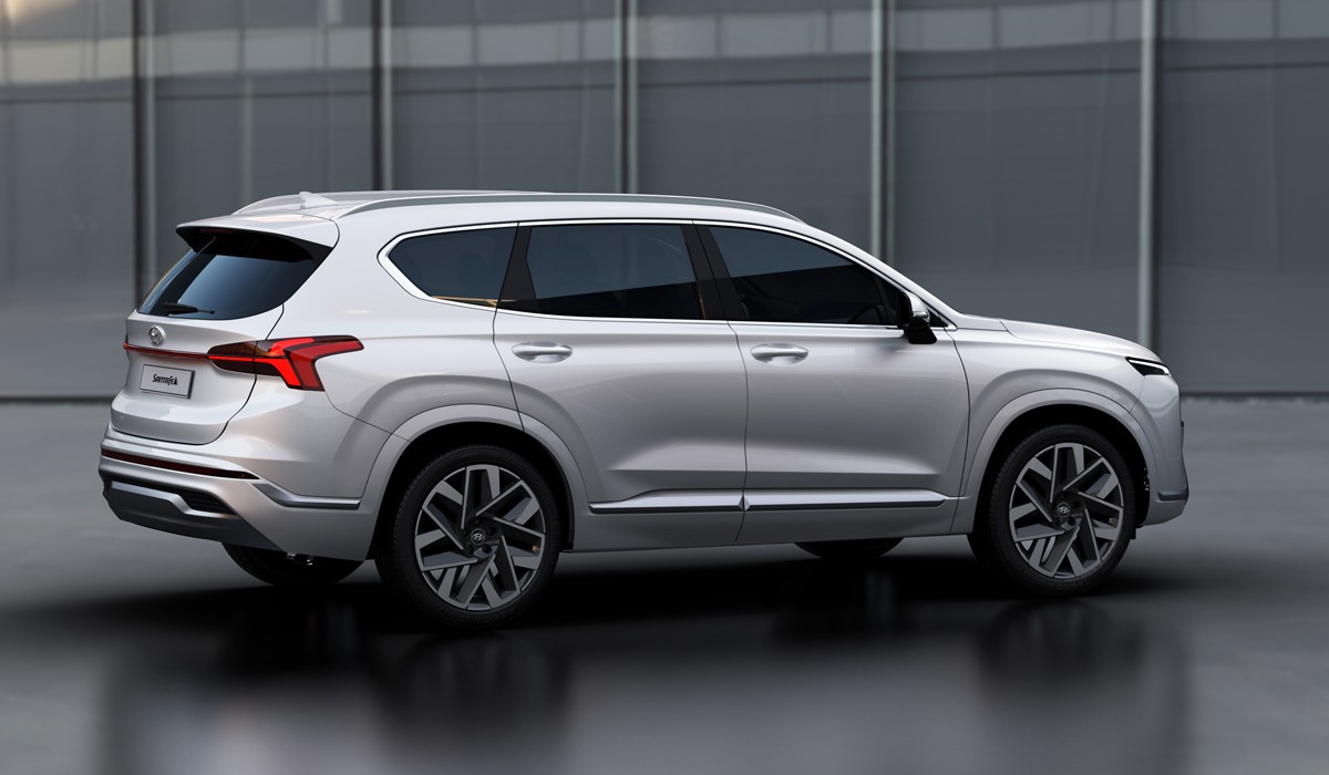 Обновленный Hyundai Santa Fe: версии для России