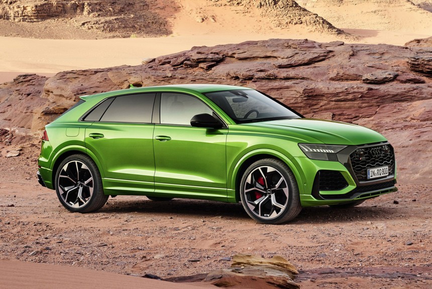 Объявлена российская цена «горячего» кроссовера Audi RS Q8 Объявлена российская цена «горячего» кроссовера Audi RS Q8