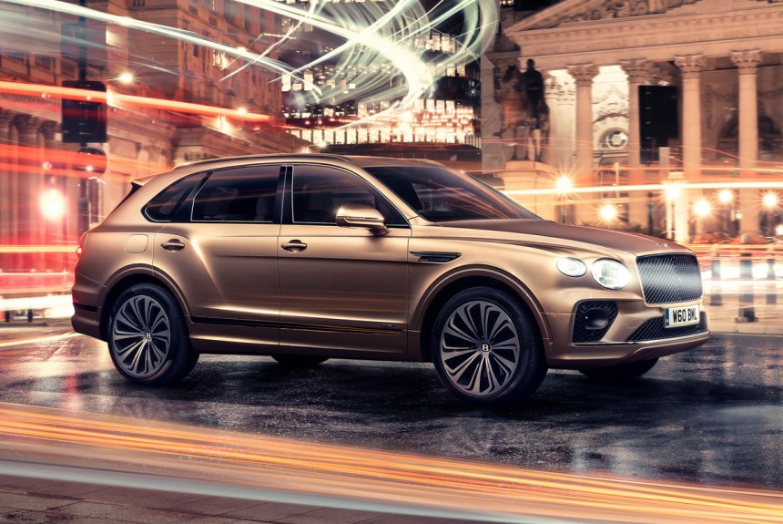 Первый дебют года: обновленный гибрид Bentley Bentayga Первый дебют года: обновленный гибрид Bentley Bentayga