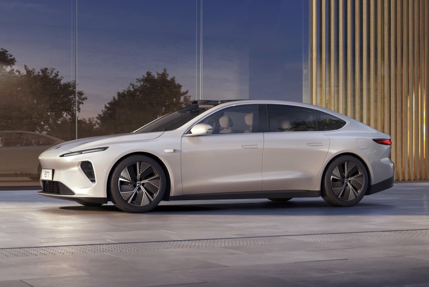 Новый седан Nio ET7: 1000 км и подписка на батарею и автопилот Новый седан Nio ET7: 1000 км и подписка на батарею и автопилот