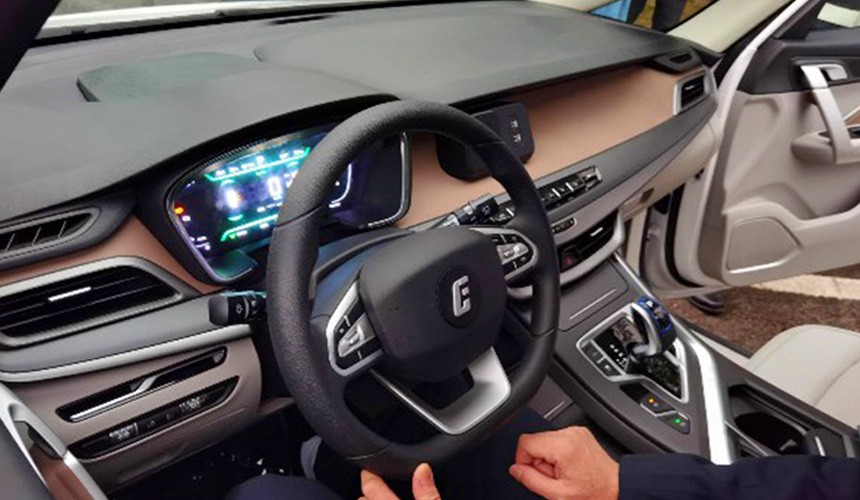 Lifan перешел к Geely и показал новый электромобиль