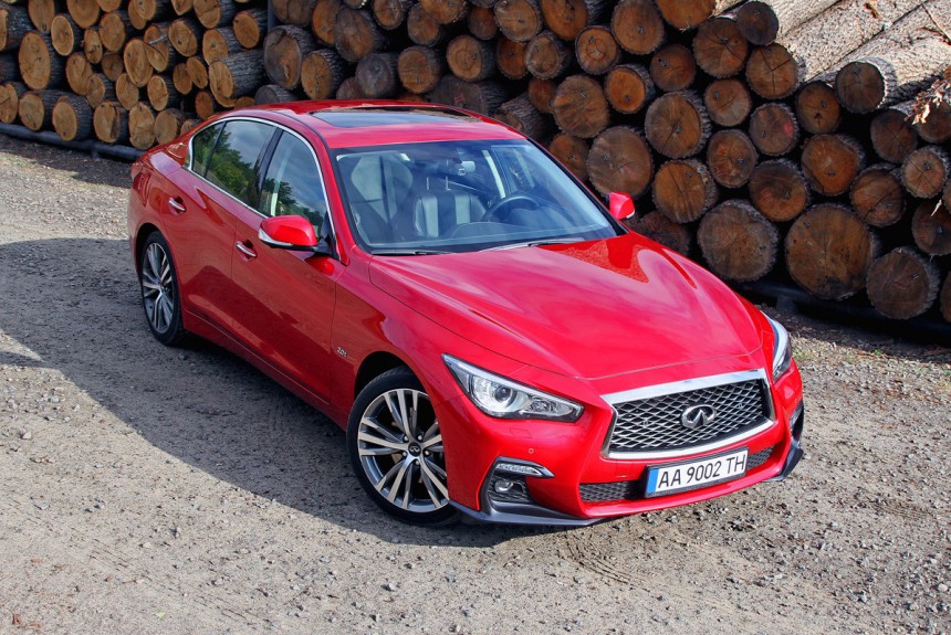 Седан Infiniti Q50 и купе Q60 уходят с российского рынка Седан Infiniti Q50 и купе Q60 уходят с российского рынка