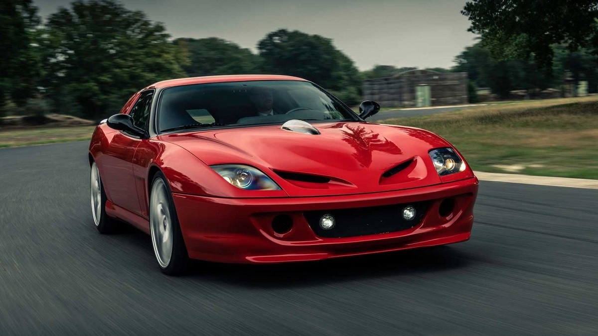 Из купе Ferrari 550 Maranello сделали ностальгический Breadvan Hommage Из купе Ferrari 550 Maranello сделали ностальгический Breadvan Hommage