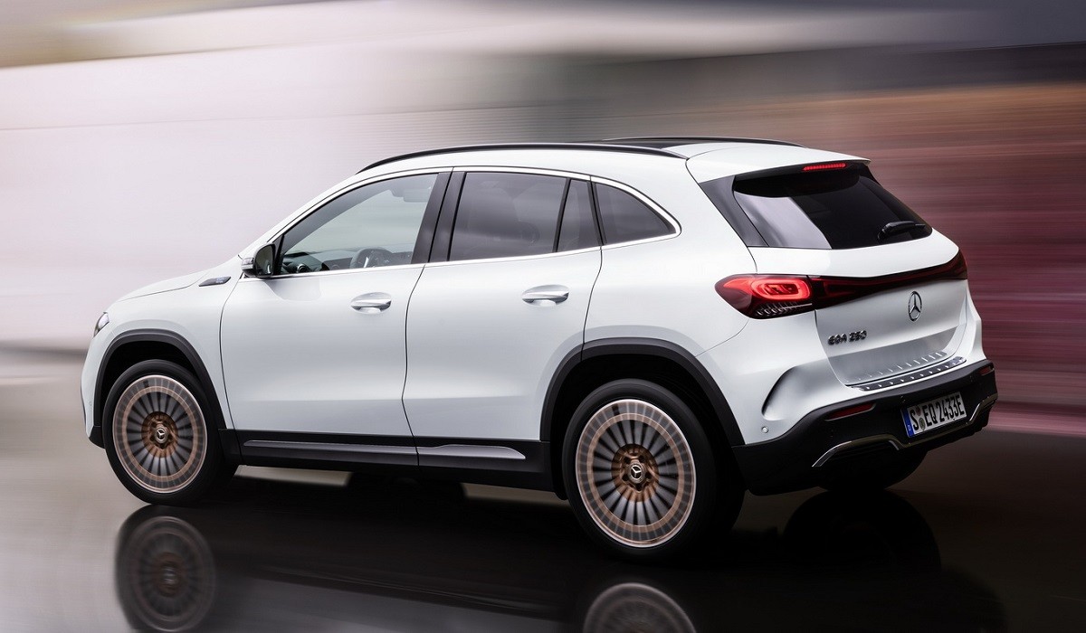 Mercedes-Benz EQA: новый электрический кроссовер на базе GLA