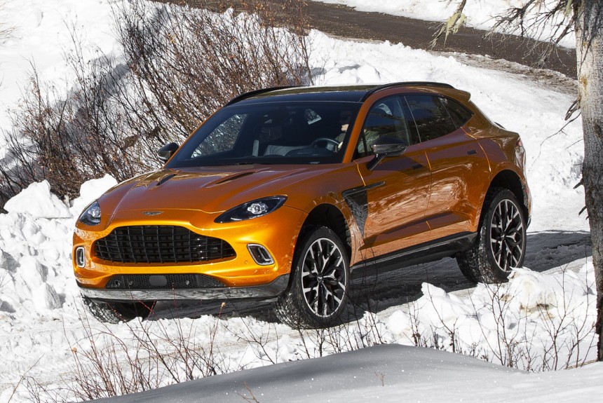 В России начались продажи кроссоверов Aston Martin DBX В России начались продажи кроссоверов Aston Martin DBX