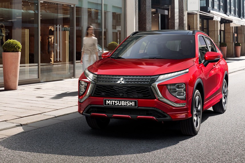 Обновленный Mitsubishi Eclipse Cross приедет в Россию с атмосферником Обновленный Mitsubishi Eclipse Cross приедет в Россию с атмосферником