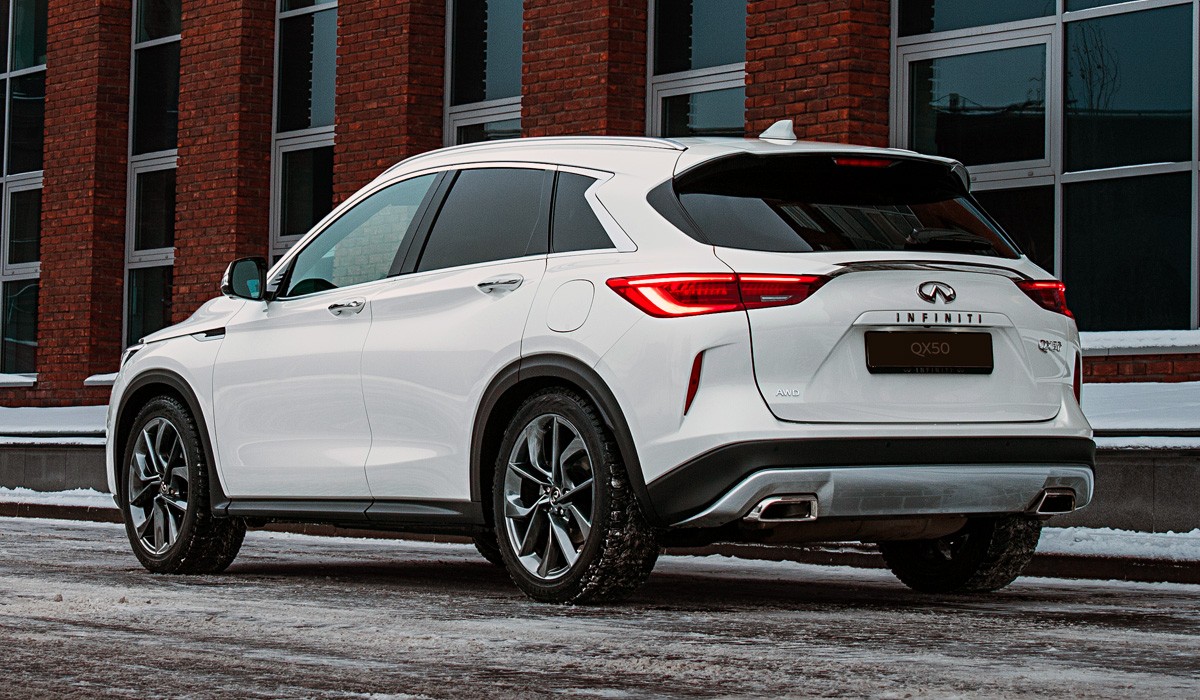 Кроссовер Infinit QX50 слегка доработан: новые цены Кроссовер Infinit QX50 слегка доработан: новые цены