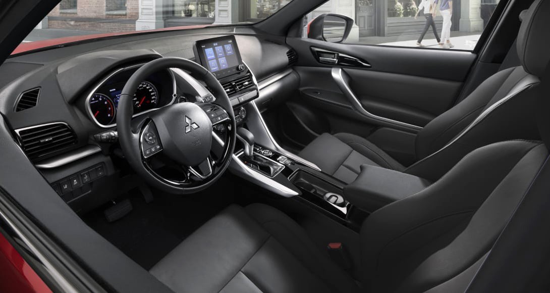 Обновленный Mitsubishi Eclipse Cross: цены в России