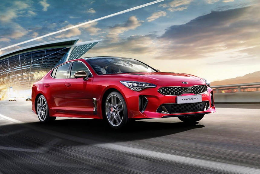 Обновленный лифтбек Kia Stinger: цены в России