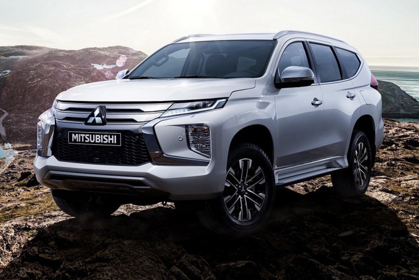 Обновленный Mitsubishi Pajero Sport: версии для России