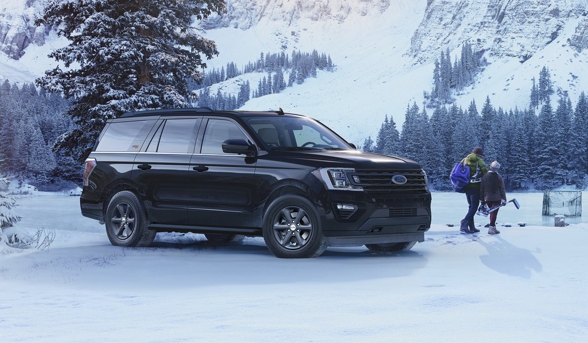 Ford Expedition обзавелся новой базовой версией XL STX