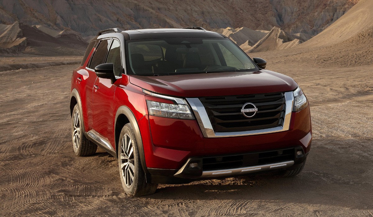 Представлен кроссовер Nissan Pathfinder нового поколения: ждем в России Представлен кроссовер Nissan Pathfinder нового поколения: ждем в России