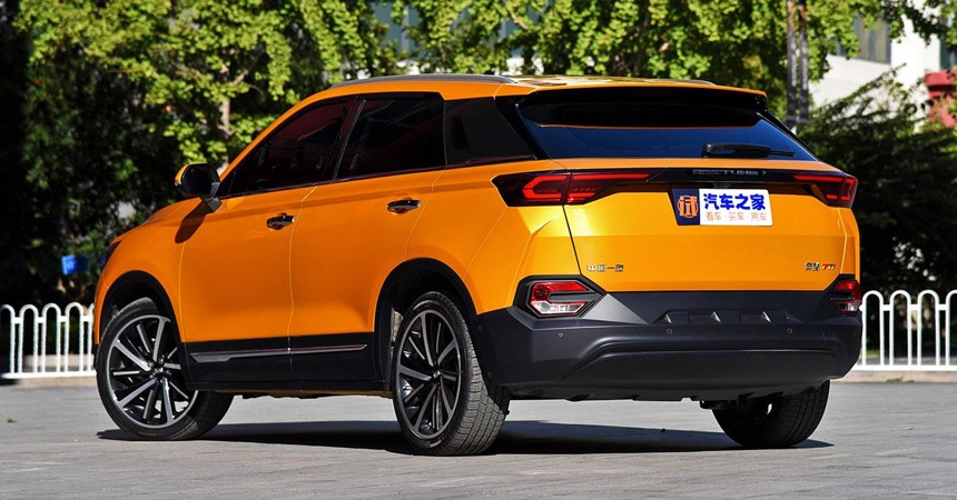 Кроссовер FAW Bestune T77 готовится к российскому дебюту Кроссовер FAW Bestune T77 готовится к российскому дебюту