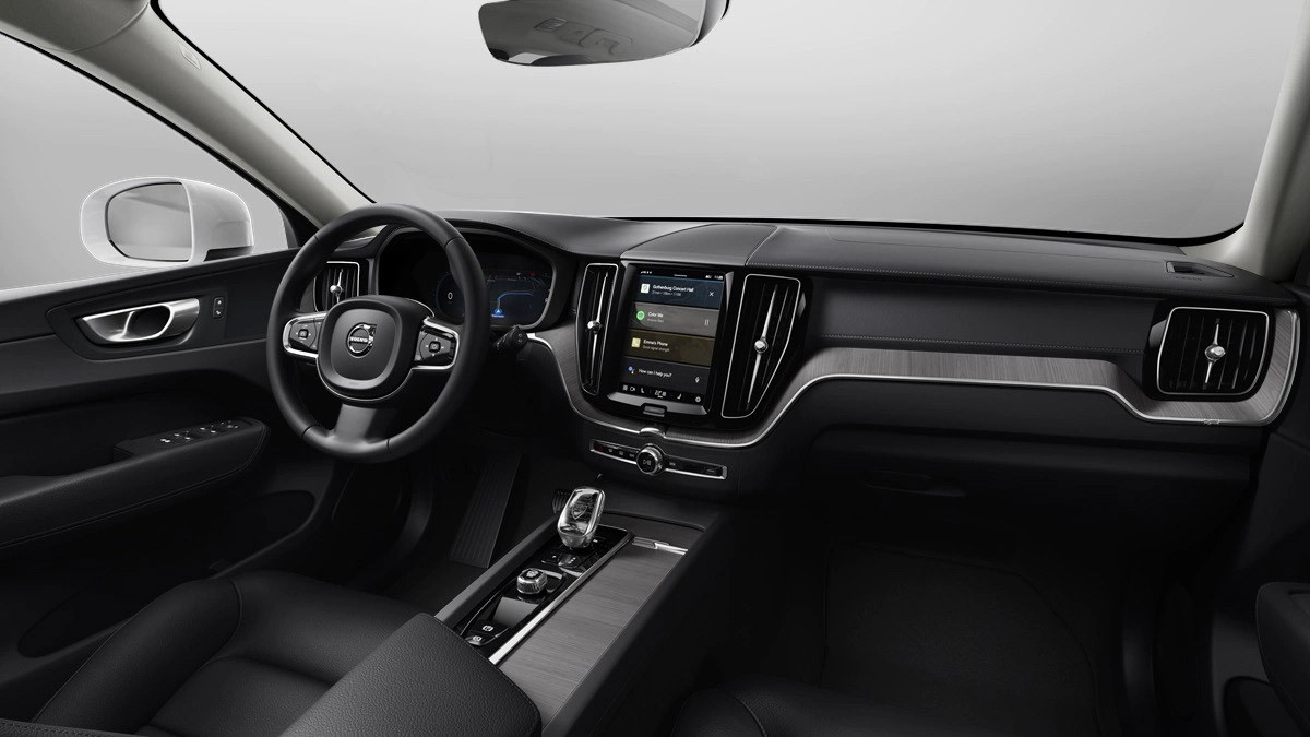 Обновленный кроссовер Volvo XC60 перешел на Android