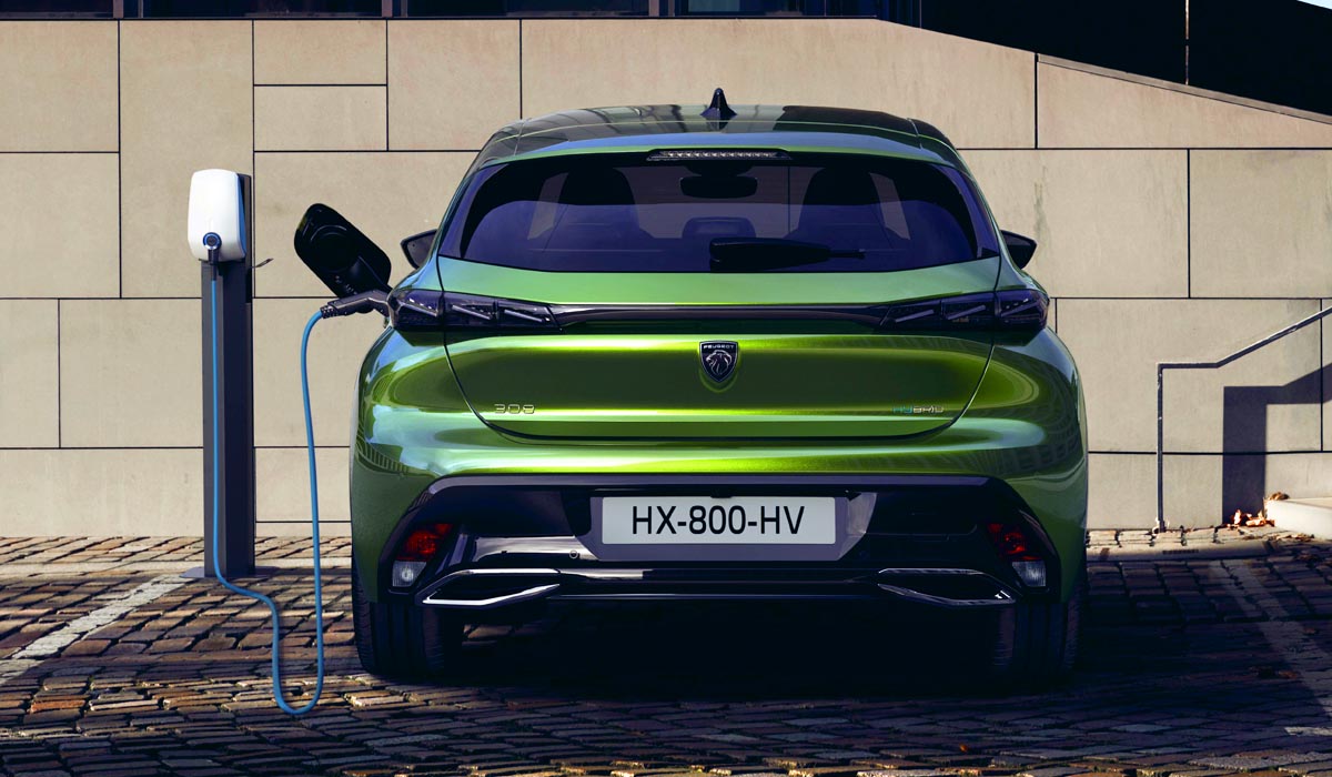 Представлен хэтчбек Peugeot 308 нового поколения