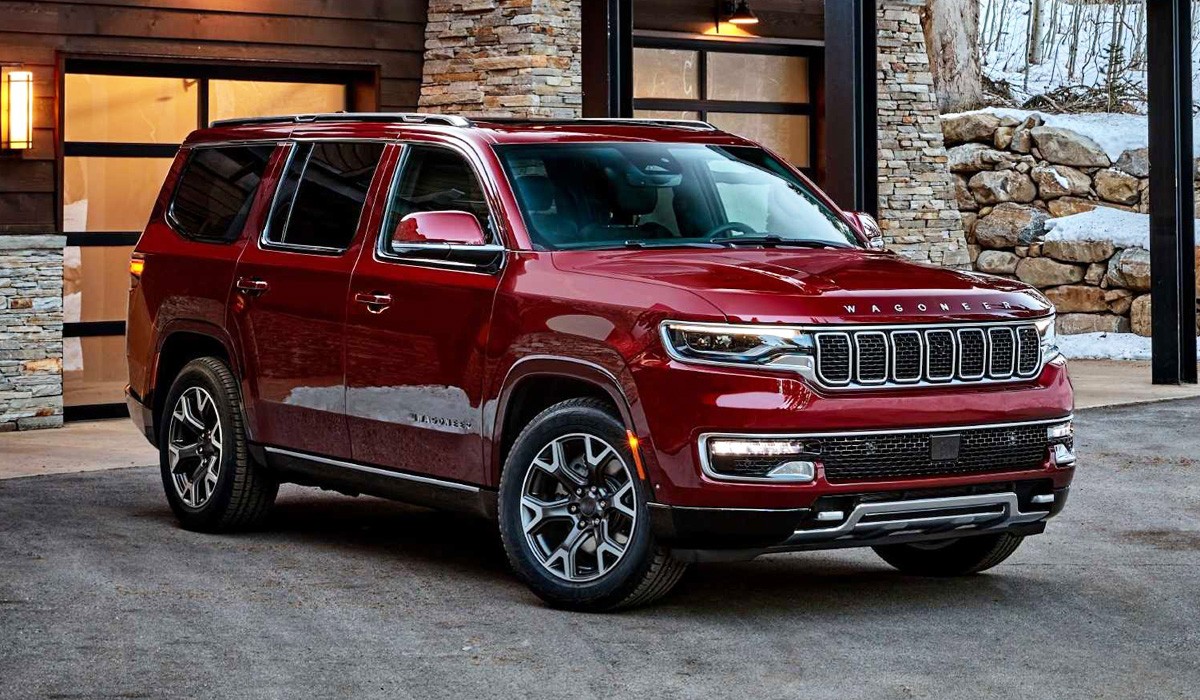 Представлены серийные Jeep Wagoneer и Grand Wagoneer