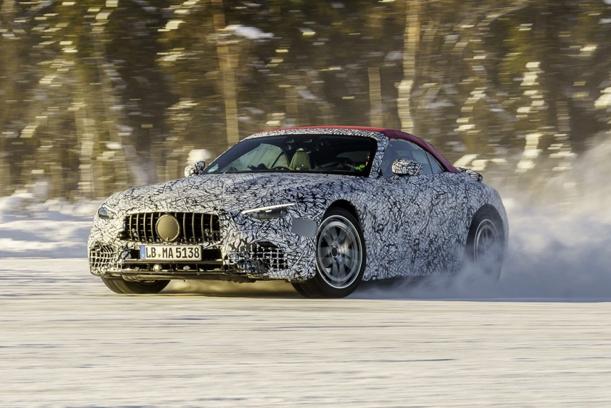 Новый Mercedes-AMG SL будет полноприводным Новый Mercedes-AMG SL будет полноприводным